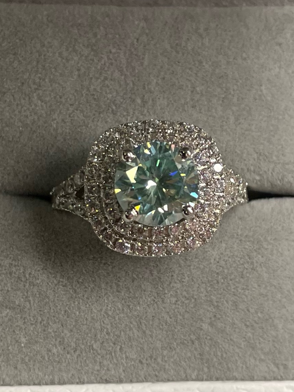 Breathtaking Certified 3 CT Blue Moissanite Diamond Ring.